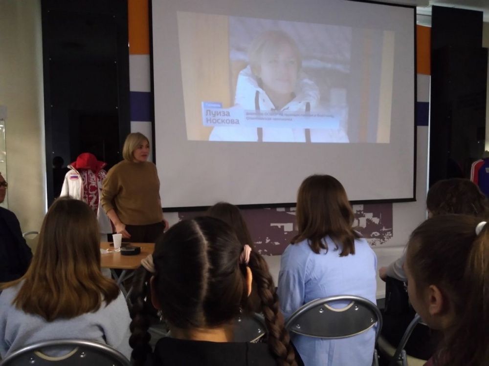 26 февраля состоялось открытие выставки "Легенды тюменского биатлона". 