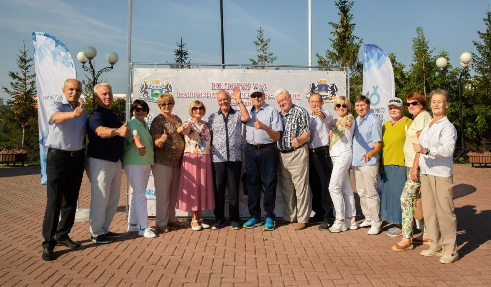 С днем физкультурника!