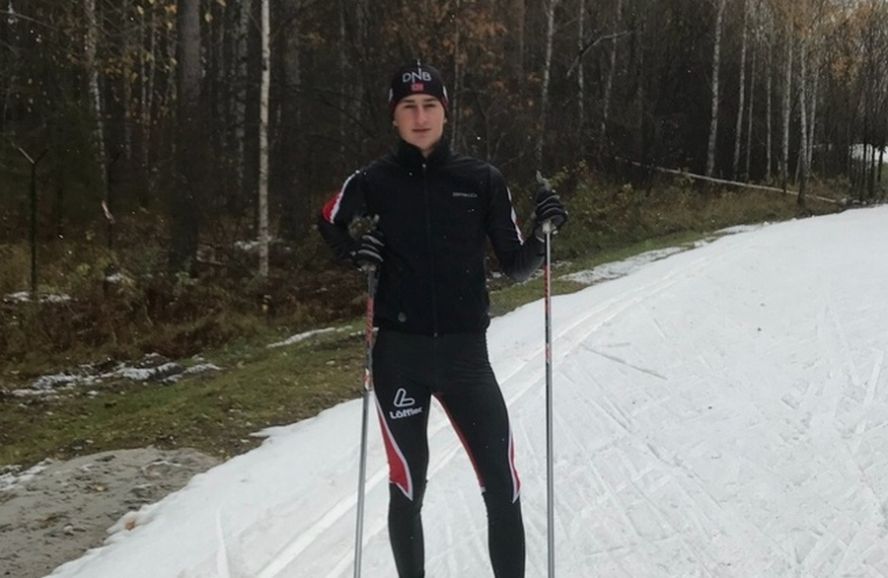 Тюменец Илья Анисимов взял «золото» на первенстве России по биатлону