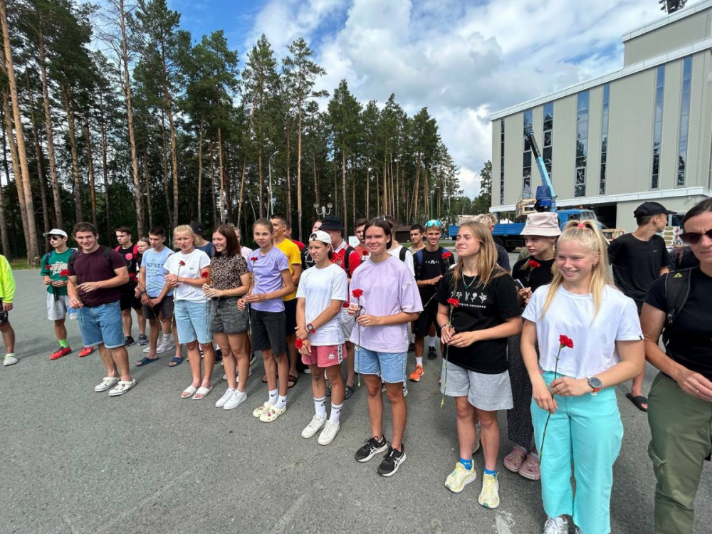 С наступающим днем физкультурника, наши ветераны спорта!