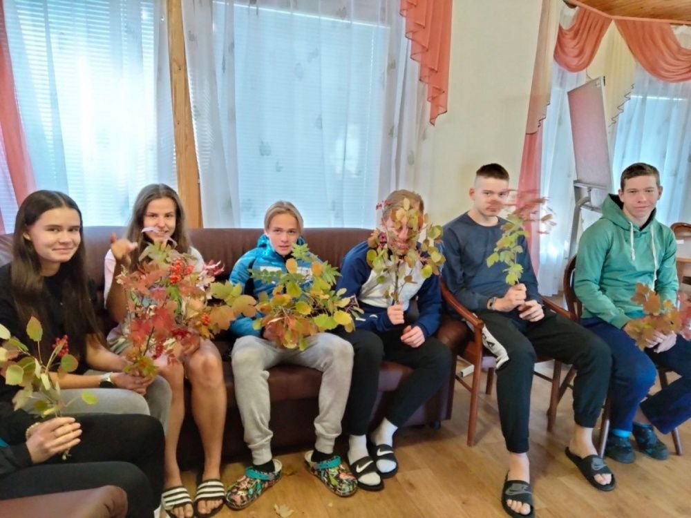 Поздравления для любимых бабушек и дедушек