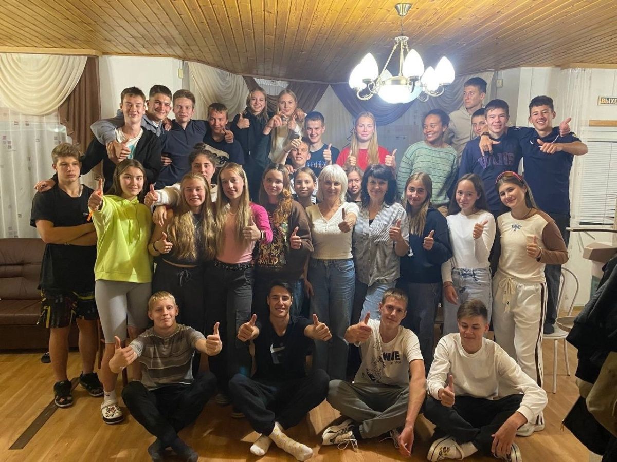 Вечер знакомства с коллективом