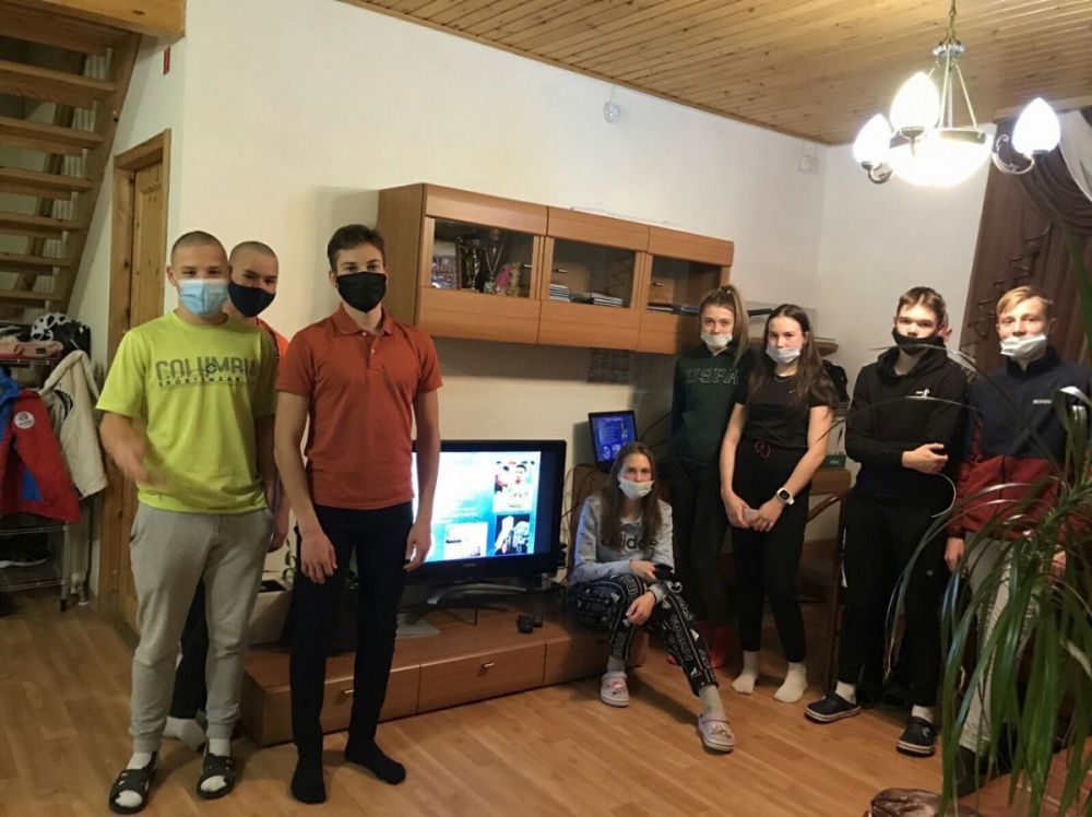 Юные тюменские спортсмены обсудили проблему допинга